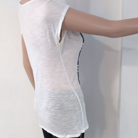 Armani Exchange White and Blue Graphic Tee Short Sleeve - Picture 6 of 8